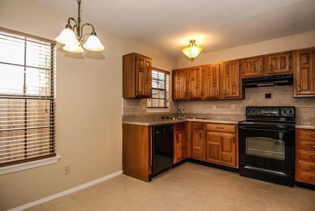 2984 Harbinger Lane, Dallas, TX 75287