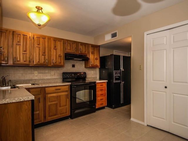 2984 Harbinger Lane, Dallas, TX 75287