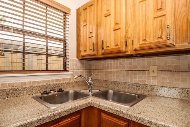 2984 Harbinger Lane, Dallas, TX 75287