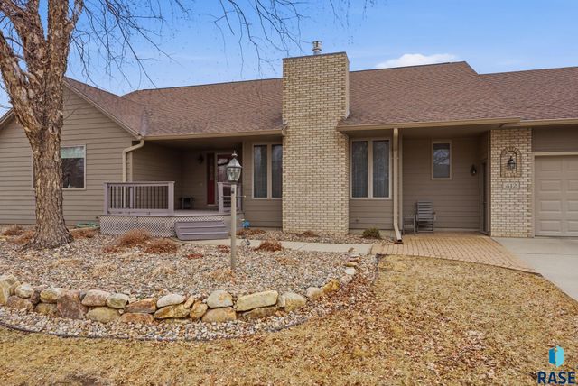 412 E Meadowlark Cir Circle, Brandon, SD 57005