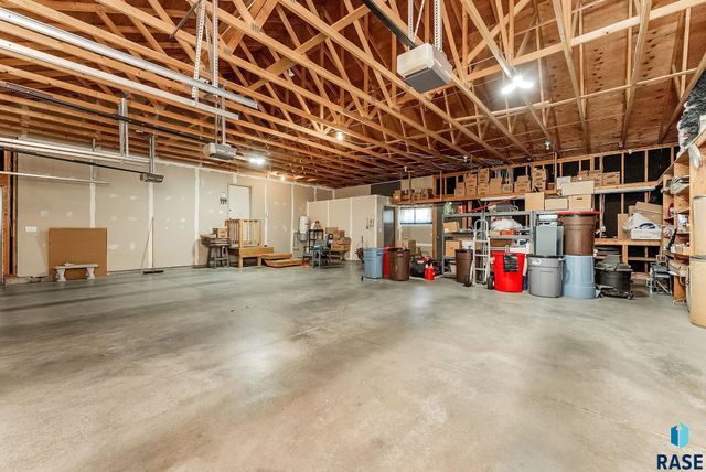 412 E Meadowlark Cir Circle, Brandon, SD 57005