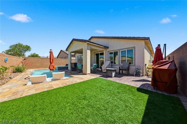 6719 Traveling Palmer Street, North Las Vegas, NV 89086