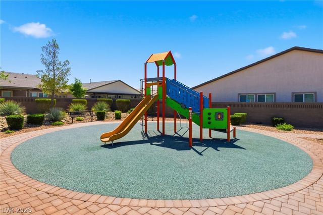 6719 Traveling Palmer Street, North Las Vegas, NV 89086