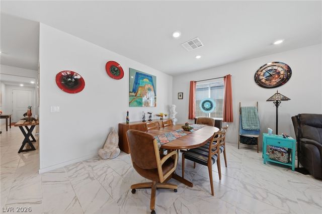 6719 Traveling Palmer Street, North Las Vegas, NV 89086