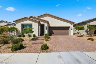 6719 Traveling Palmer Street, North Las Vegas, NV 89086