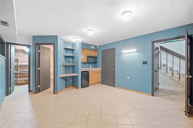 1617 Big Hill Road, Kettering, OH 45429