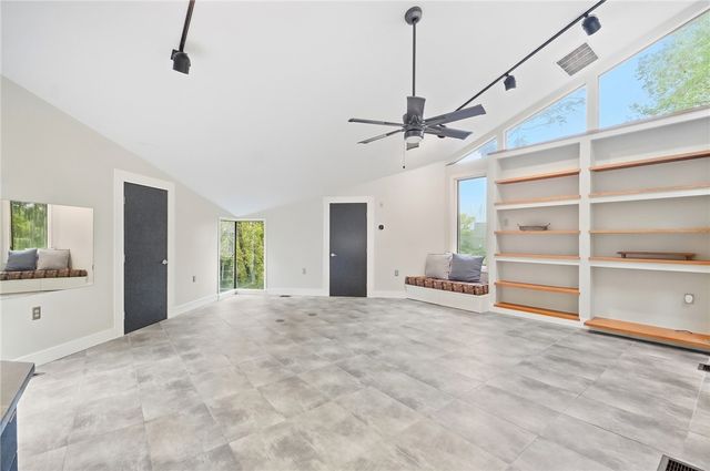 1617 Big Hill Road, Kettering, OH 45429
