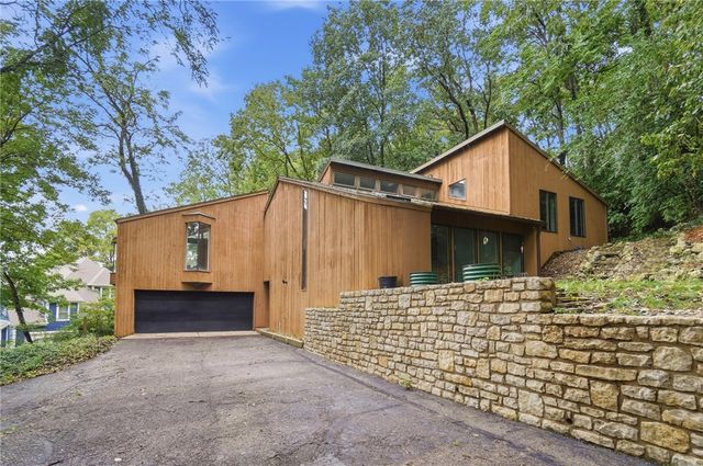 1617 Big Hill Road, Kettering, OH 45429
