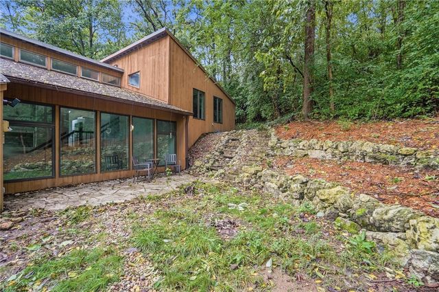 1617 Big Hill Road, Kettering, OH 45429