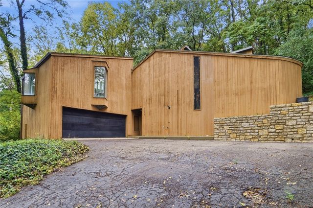 1617 Big Hill Road, Kettering, OH 45429