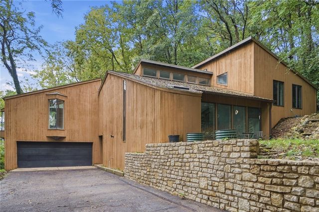 1617 Big Hill Road, Kettering, OH 45429