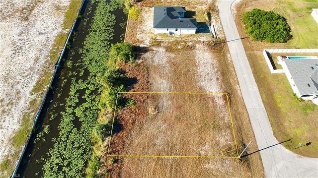 4316 NE 14th AVE, Cape Coral, FL 33909