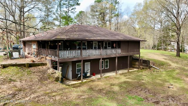 216 Trace Circle, Raymond, MS 39154