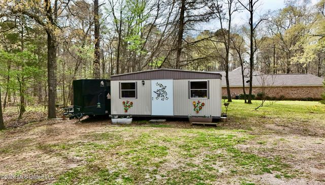 216 Trace Circle, Raymond, MS 39154