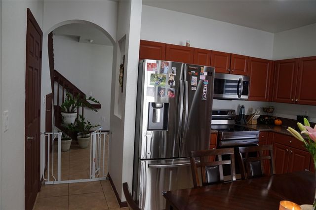 3024 NW 30th Way, Oakland Park, FL 33311