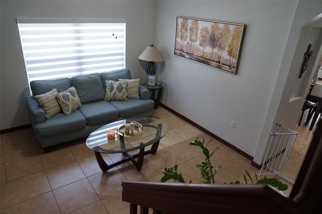 3024 NW 30th Way, Oakland Park, FL 33311