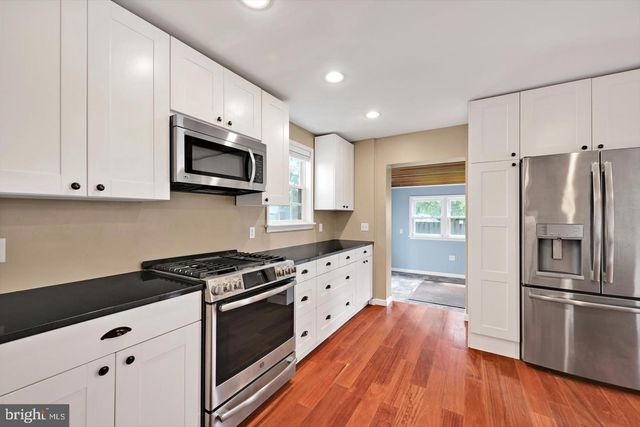 2621 LOGAN ST, Camp Hill, PA 17011