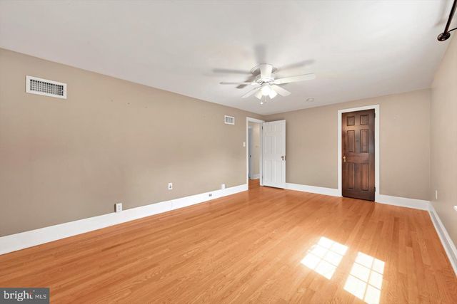 2621 LOGAN ST, Camp Hill, PA 17011