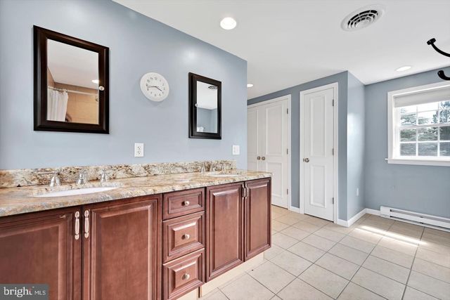 2621 LOGAN ST, Camp Hill, PA 17011