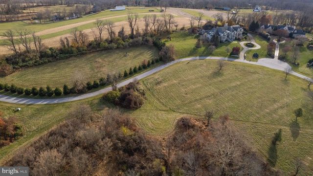 1345 CAROLANNES WAY, West Chester, PA 19382