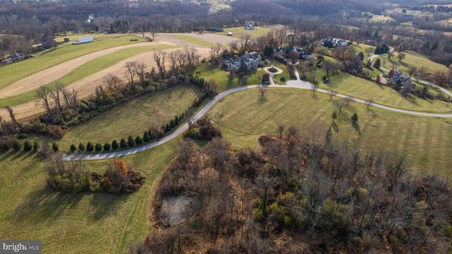 1345 CAROLANNES WAY, West Chester, PA 19382