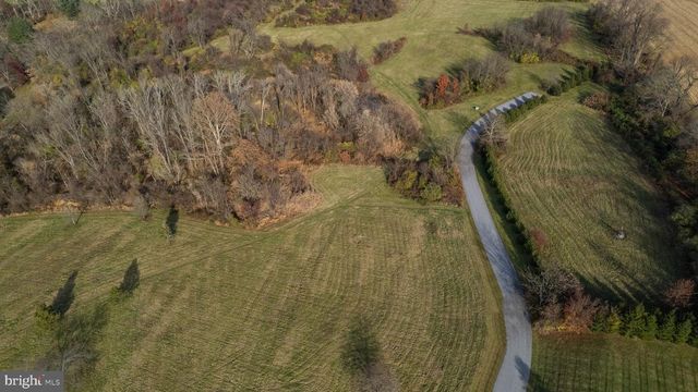 1345 CAROLANNES WAY, West Chester, PA 19382