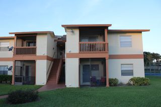 1766 Abbey Rd 207, West Palm Beach, FL 33415