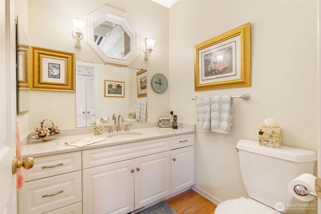 175 Oak Point Drive, Chehalis, WA 98532