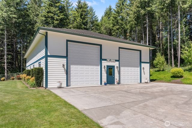 175 Oak Point Drive, Chehalis, WA 98532
