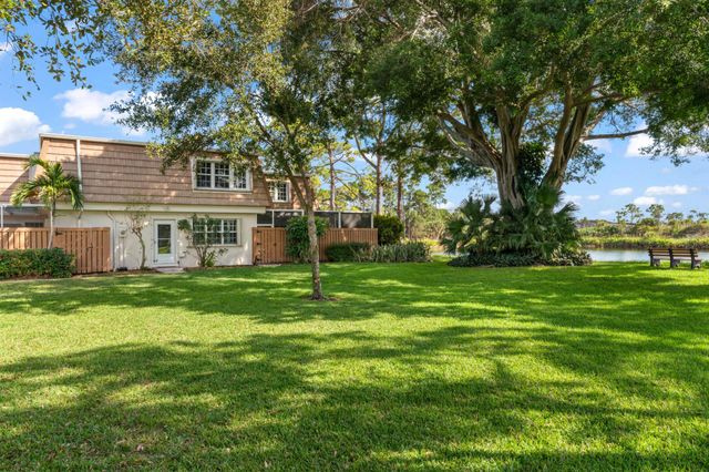 4290 Hazel Avenue C, Palm Beach Gardens, FL 33410