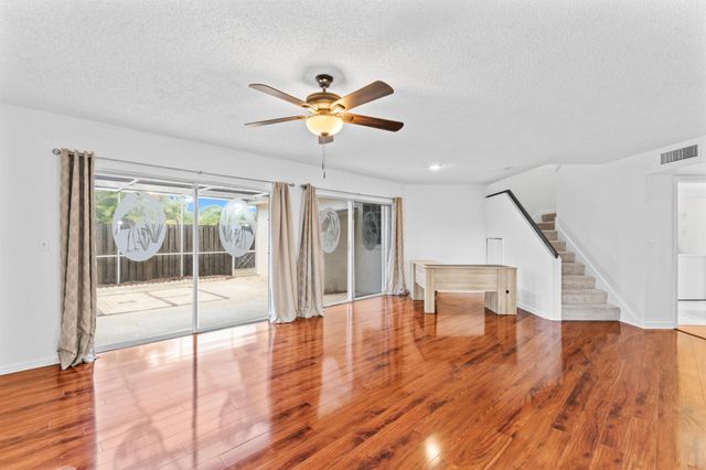 4290 Hazel Avenue C, Palm Beach Gardens, FL 33410