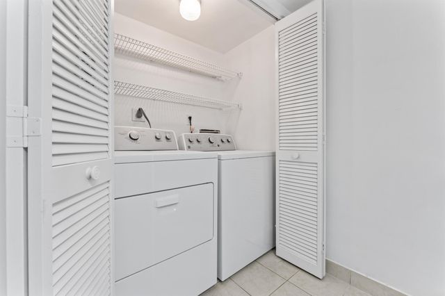 4290 Hazel Avenue C, Palm Beach Gardens, FL 33410