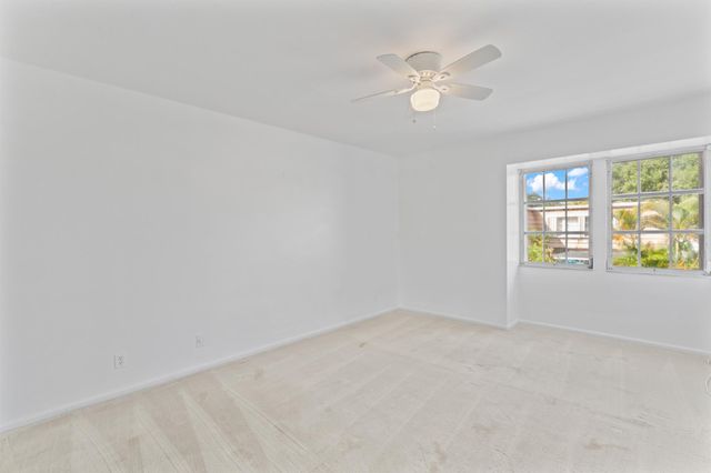 4290 Hazel Avenue C, Palm Beach Gardens, FL 33410