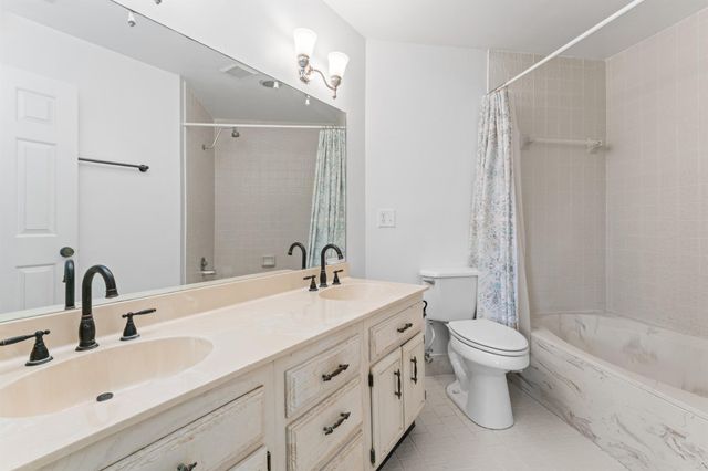 4290 Hazel Avenue C, Palm Beach Gardens, FL 33410