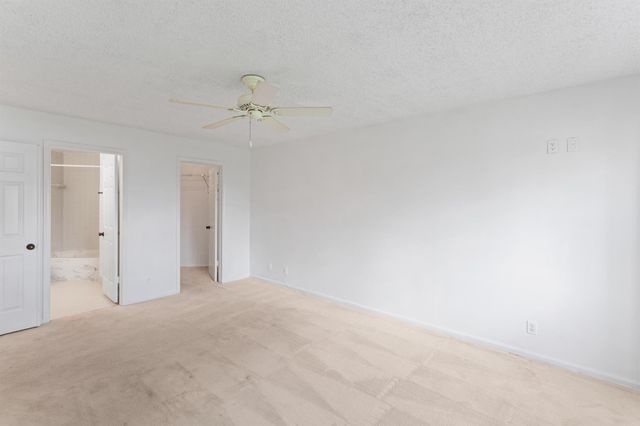 4290 Hazel Avenue C, Palm Beach Gardens, FL 33410