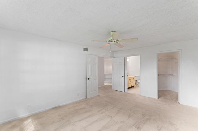 4290 Hazel Avenue C, Palm Beach Gardens, FL 33410