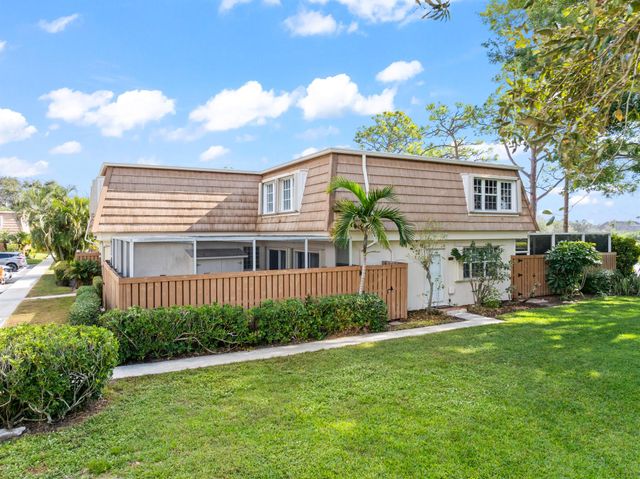 4290 Hazel Avenue C, Palm Beach Gardens, FL 33410