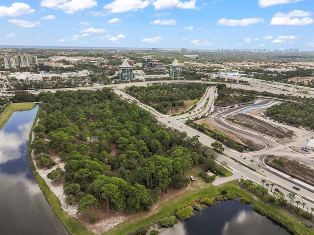 4290 Hazel Avenue C, Palm Beach Gardens, FL 33410