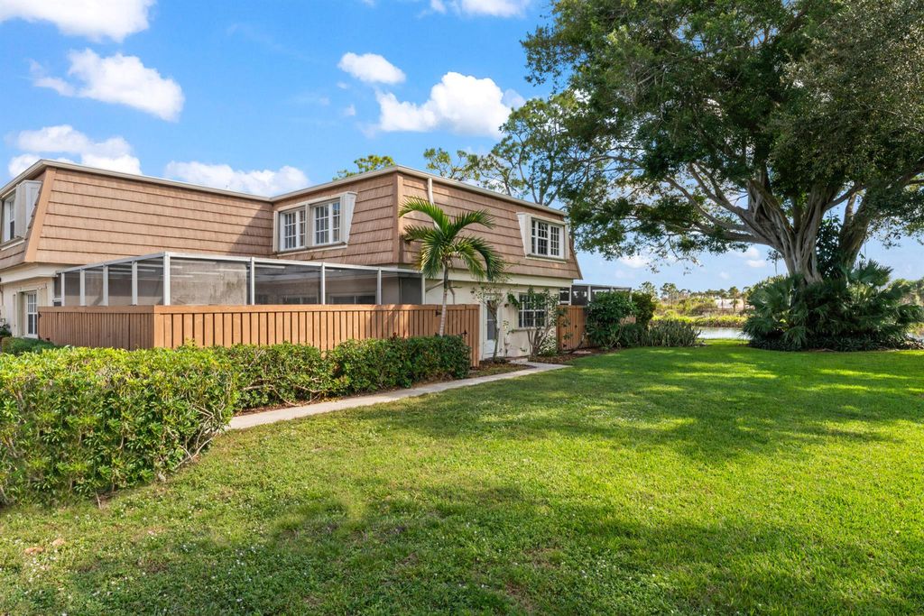 4290 Hazel Avenue C, Palm Beach Gardens, FL 33410