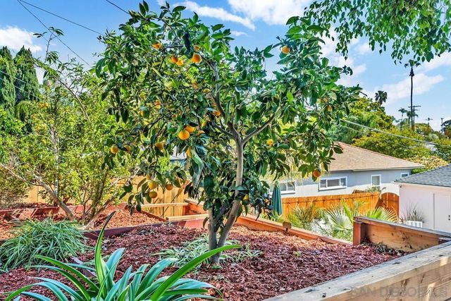 4660 Rolando Blvd, San Diego, CA 92115