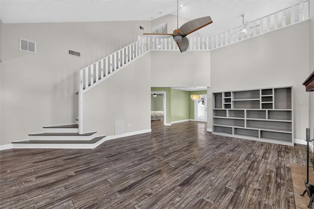 703 RIVERSIDE DRIVE, Tarpon Springs, FL 34689
