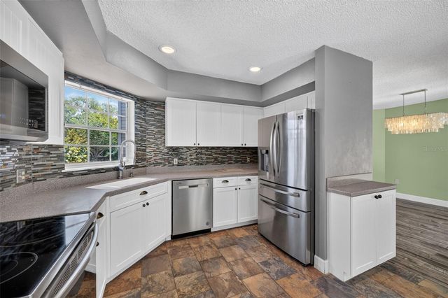 703 RIVERSIDE DRIVE, Tarpon Springs, FL 34689