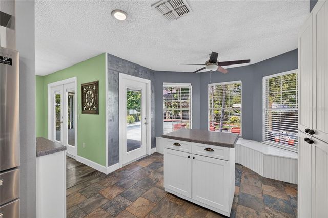 703 RIVERSIDE DRIVE, Tarpon Springs, FL 34689