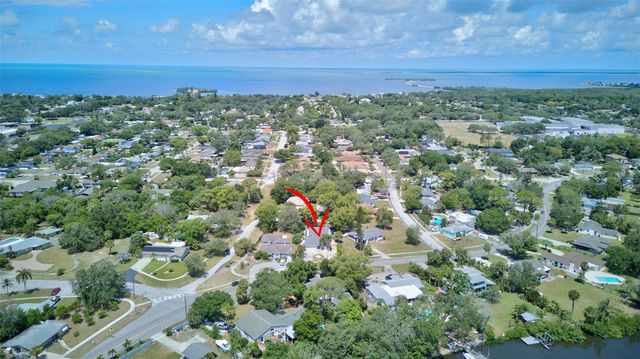 703 RIVERSIDE DRIVE, Tarpon Springs, FL 34689