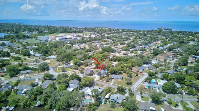 703 RIVERSIDE DRIVE, Tarpon Springs, FL 34689