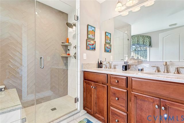 5221 Preston Square Loop, Glen Allen, VA 23059