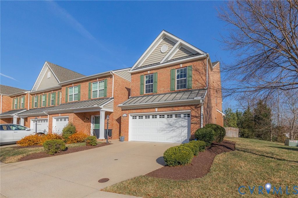 5221 Preston Square Loop, Glen Allen, VA 23059