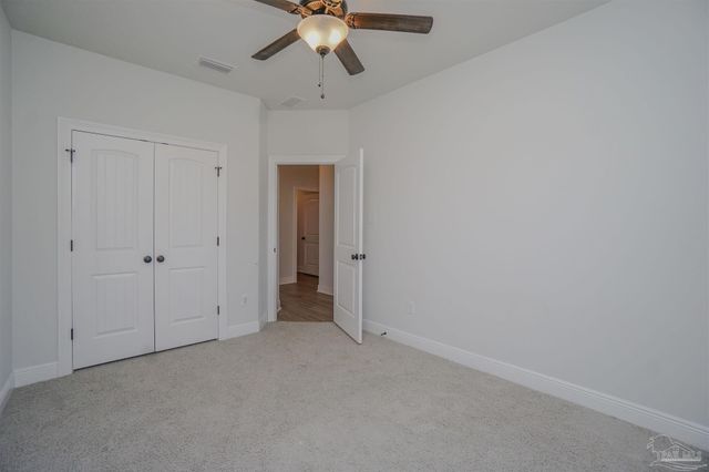 9953 Suwanee Ln, Pensacola, FL 32526