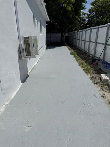 4000 NW 195th Street 1, Miami Gardens, FL 33055
