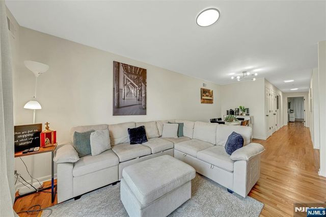 61 Sherman Avenue, Newark, NJ 07114